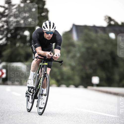 21.06.2026 - 29. Vierlanden-Triathlon H.Heesch http://msf.ph/oto/9902575 21.06.2026 10:13:49 Radfahren 86, 120 meine-sportfotos.de
