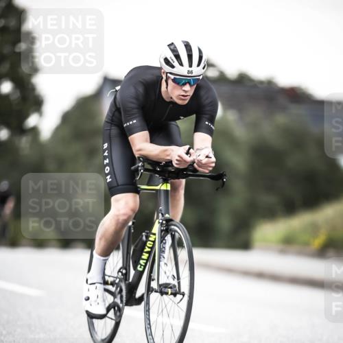 21.06.2026 - 29. Vierlanden-Triathlon H.Heesch http://msf.ph/oto/9902596 21.06.2026 10:13:49 Radfahren 86, 120 meine-sportfotos.de