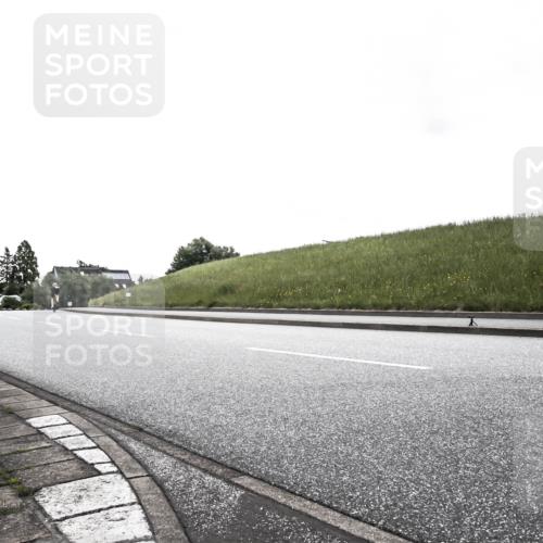 21.06.2026 - 29. Vierlanden-Triathlon H.Heesch http://msf.ph/oto/9902616 21.06.2026 09:49:56 Radfahren 46, 217, 221, 229 meine-sportfotos.de