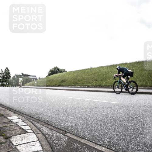 21.06.2026 - 29. Vierlanden-Triathlon H.Heesch http://msf.ph/oto/9902632 21.06.2026 09:51:08 Radfahren 15 meine-sportfotos.de