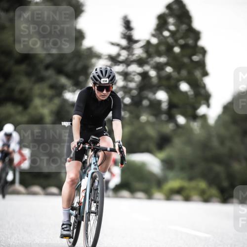 21.06.2026 - 29. Vierlanden-Triathlon H.Heesch http://msf.ph/oto/9902657 21.06.2026 10:14:13 Radfahren 6, 37, 130, 140, 195, 204, 238, 464 meine-sportfotos.de