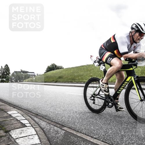 21.06.2026 - 29. Vierlanden-Triathlon H.Heesch http://msf.ph/oto/9902668 21.06.2026 09:52:08 Radfahren 84, 169, 211, 274, 300 meine-sportfotos.de