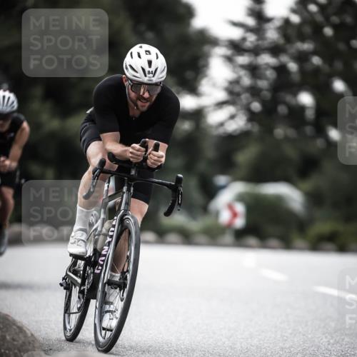21.06.2026 - 29. Vierlanden-Triathlon H.Heesch http://msf.ph/oto/9902726 21.06.2026 10:00:00 Radfahren 84, 169 meine-sportfotos.de