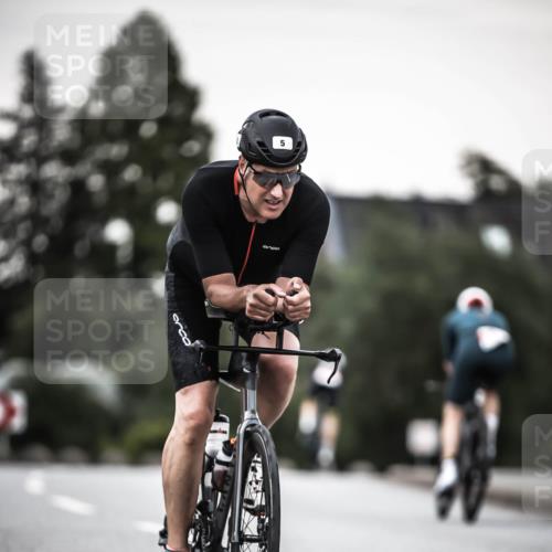 21.06.2026 - 29. Vierlanden-Triathlon H.Heesch http://msf.ph/oto/9902773 21.06.2026 10:14:24 Radfahren 5, 94, 204, 241 meine-sportfotos.de