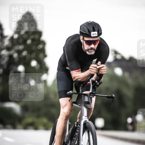 21.06.2026 - 29. Vierlanden-Triathlon H.Heesch http://msf.ph/oto/9902818 21.06.2026 10:14:37 Radfahren 31, 425 meine-sportfotos.de