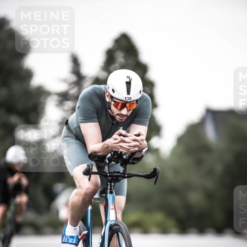 21.06.2026 - 29. Vierlanden-Triathlon H.Heesch http://msf.ph/oto/9902872 21.06.2026 10:14:58 Radfahren 71, 135, 200, 216 meine-sportfotos.de