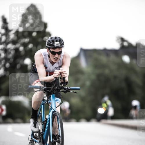 21.06.2026 - 29. Vierlanden-Triathlon H.Heesch http://msf.ph/oto/9902923 21.06.2026 10:04:48 Radfahren 86, 174, 307, 329, 365 meine-sportfotos.de