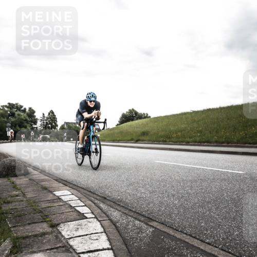 21.06.2026 - 29. Vierlanden-Triathlon H.Heesch http://msf.ph/oto/9902936 21.06.2026 09:58:30 Radfahren 46, 62, 202, 298, 364, 375 meine-sportfotos.de