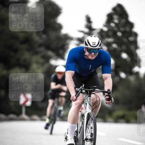 21.06.2026 - 29. Vierlanden-Triathlon H.Heesch http://msf.ph/oto/9902940 21.06.2026 10:04:57 Radfahren 130, 174, 292, 308, 332, 352 meine-sportfotos.de