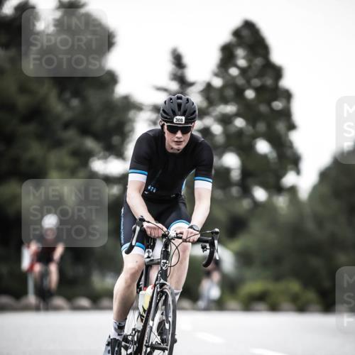 21.06.2026 - 29. Vierlanden-Triathlon H.Heesch http://msf.ph/oto/9902948 21.06.2026 10:05:04 Radfahren 130, 264, 308, 323, 326 meine-sportfotos.de