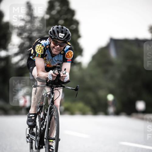 21.06.2026 - 29. Vierlanden-Triathlon H.Heesch http://msf.ph/oto/9902978 21.06.2026 10:15:10 Radfahren 23, 33, 111, 129, 156, 424 meine-sportfotos.de