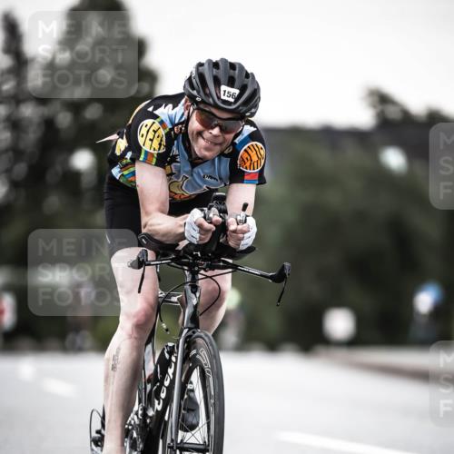 21.06.2026 - 29. Vierlanden-Triathlon H.Heesch http://msf.ph/oto/9902990 21.06.2026 10:15:10 Radfahren 23, 33, 111, 129, 156, 424 meine-sportfotos.de