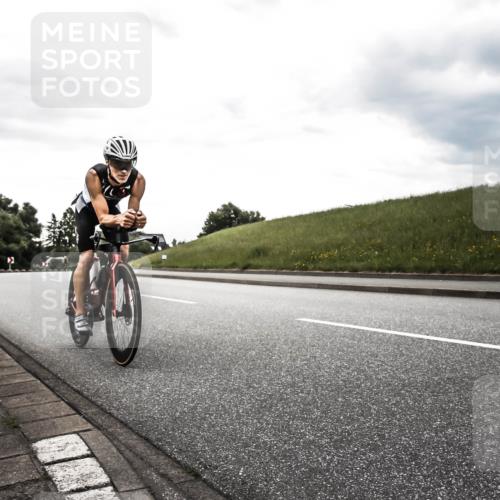21.06.2026 - 29. Vierlanden-Triathlon H.Heesch http://msf.ph/oto/9902994 21.06.2026 10:00:01 Radfahren 84, 169 meine-sportfotos.de