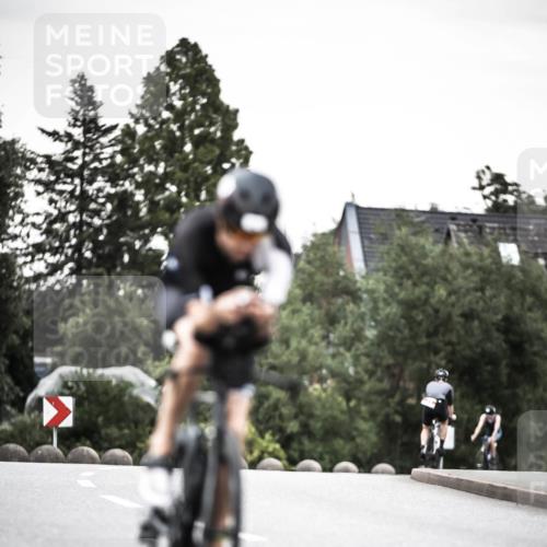 21.06.2026 - 29. Vierlanden-Triathlon H.Heesch http://msf.ph/oto/9903008 21.06.2026 10:15:15 Radfahren 23, 33, 111 meine-sportfotos.de