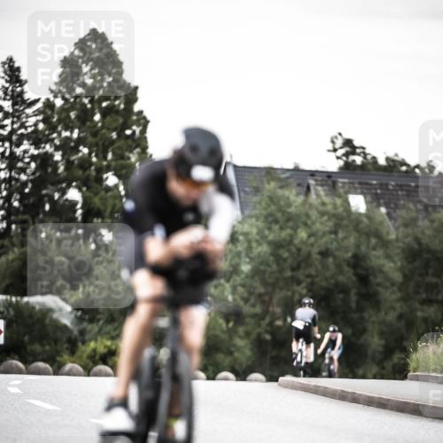 21.06.2026 - 29. Vierlanden-Triathlon H.Heesch http://msf.ph/oto/9903012 21.06.2026 10:15:15 Radfahren 23, 33, 111 meine-sportfotos.de