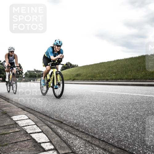 21.06.2026 - 29. Vierlanden-Triathlon H.Heesch http://msf.ph/oto/9903022 21.06.2026 10:02:11 Radfahren 55, 78, 265, 280, 301 meine-sportfotos.de