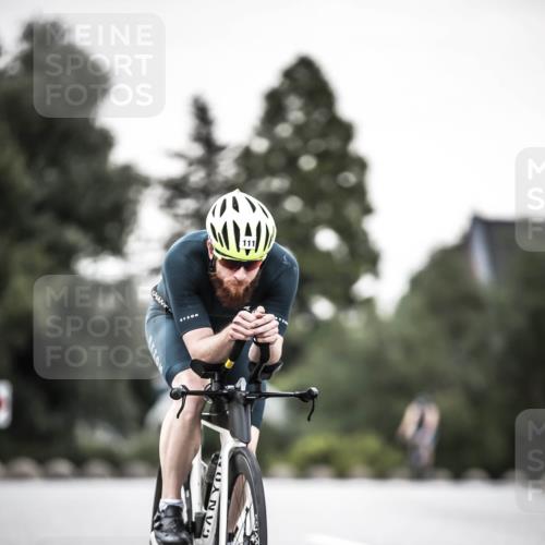 21.06.2026 - 29. Vierlanden-Triathlon H.Heesch http://msf.ph/oto/9903026 21.06.2026 10:15:17 Radfahren 23, 33, 111 meine-sportfotos.de