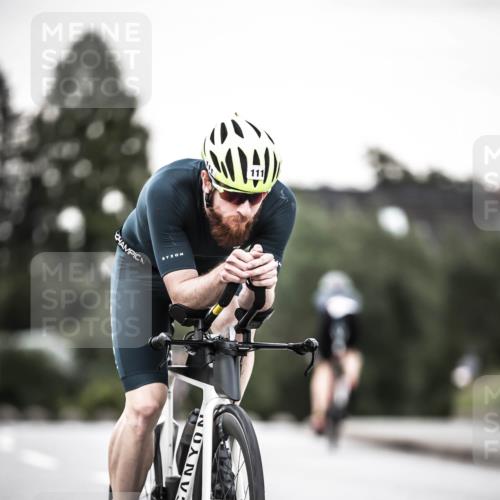 21.06.2026 - 29. Vierlanden-Triathlon H.Heesch http://msf.ph/oto/9903040 21.06.2026 10:15:17 Radfahren 23, 33, 111 meine-sportfotos.de