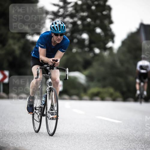 21.06.2026 - 29. Vierlanden-Triathlon H.Heesch http://msf.ph/oto/9903044 21.06.2026 10:05:59 Radfahren 346 meine-sportfotos.de