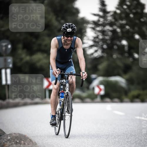 21.06.2026 - 29. Vierlanden-Triathlon H.Heesch http://msf.ph/oto/9903069 21.06.2026 10:15:25 Radfahren 49, 127, 172, 193, 240, 448, 1354 meine-sportfotos.de
