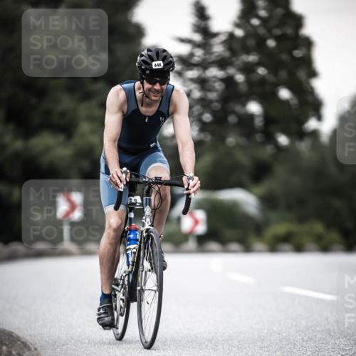 21.06.2026 - 29. Vierlanden-Triathlon H.Heesch http://msf.ph/oto/9903077 21.06.2026 10:15:26 Radfahren 49, 127, 172, 193, 240, 448, 1354 meine-sportfotos.de