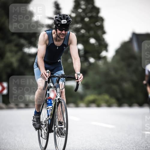21.06.2026 - 29. Vierlanden-Triathlon H.Heesch http://msf.ph/oto/9903089 21.06.2026 10:15:26 Radfahren 49, 127, 172, 193, 240, 448, 1354 meine-sportfotos.de