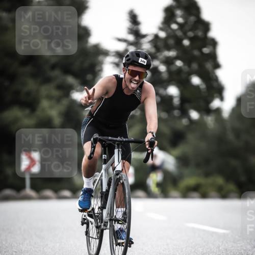 21.06.2026 - 29. Vierlanden-Triathlon H.Heesch http://msf.ph/oto/9903094 21.06.2026 10:06:45 Radfahren 199, 306, 349, 361 meine-sportfotos.de