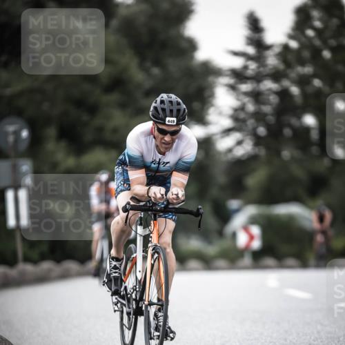21.06.2026 - 29. Vierlanden-Triathlon H.Heesch http://msf.ph/oto/9903111 21.06.2026 10:15:40 Radfahren 98, 231, 397, 449, 467 meine-sportfotos.de