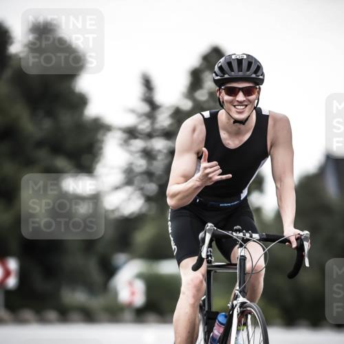 21.06.2026 - 29. Vierlanden-Triathlon H.Heesch http://msf.ph/oto/9903148 21.06.2026 10:07:41 Radfahren 23, 105, 111, 216, 279, 336 meine-sportfotos.de