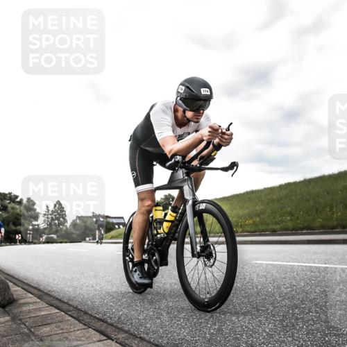 21.06.2026 - 29. Vierlanden-Triathlon H.Heesch http://msf.ph/oto/9903176 21.06.2026 10:04:56 Radfahren 174, 292, 332, 352 meine-sportfotos.de