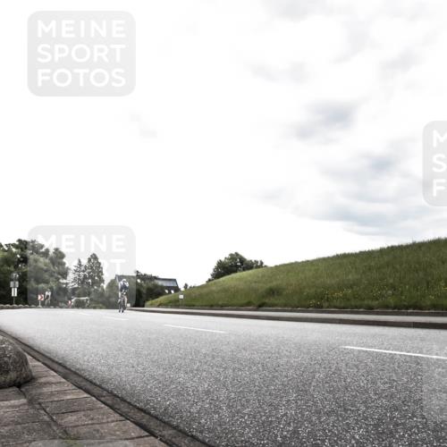 21.06.2026 - 29. Vierlanden-Triathlon H.Heesch http://msf.ph/oto/9903224 21.06.2026 10:05:39 Radfahren 135, 312 meine-sportfotos.de