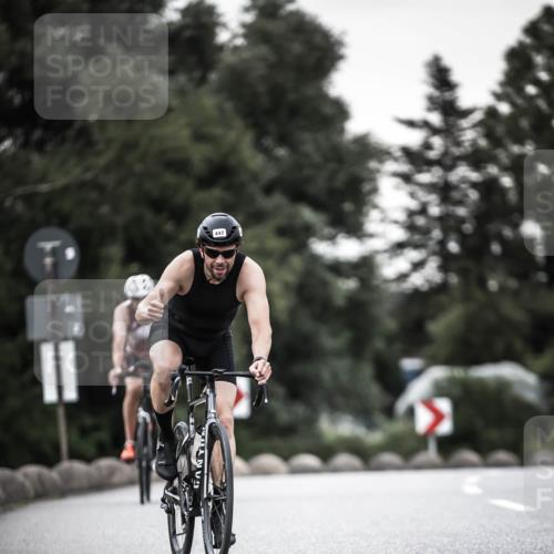 21.06.2026 - 29. Vierlanden-Triathlon H.Heesch http://msf.ph/oto/9903231 21.06.2026 10:15:49 Radfahren 212, 394, 397, 410, 447 meine-sportfotos.de