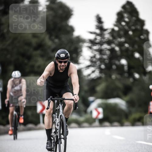 21.06.2026 - 29. Vierlanden-Triathlon H.Heesch http://msf.ph/oto/9903247 21.06.2026 10:15:49 Radfahren 212, 394, 397, 410, 447 meine-sportfotos.de