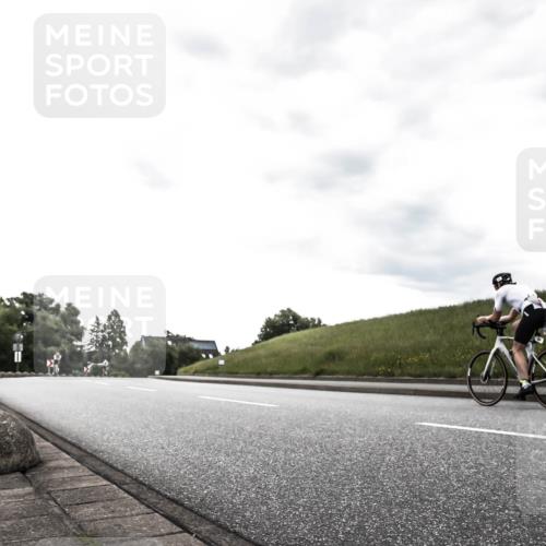 21.06.2026 - 29. Vierlanden-Triathlon H.Heesch http://msf.ph/oto/9903287 21.06.2026 10:07:20 Radfahren 2, 270 meine-sportfotos.de