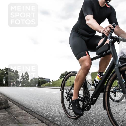 21.06.2026 - 29. Vierlanden-Triathlon H.Heesch http://msf.ph/oto/9903299 21.06.2026 10:07:36 Radfahren 316, 347 meine-sportfotos.de