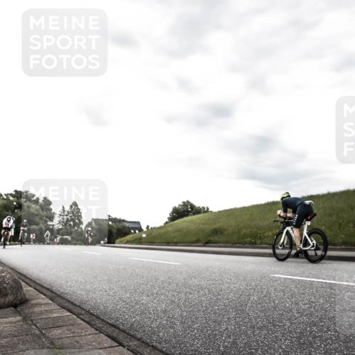 21.06.2026 - 29. Vierlanden-Triathlon H.Heesch http://msf.ph/oto/9903318 21.06.2026 10:07:51 Radfahren 50, 104, 105, 167, 220, 231 meine-sportfotos.de