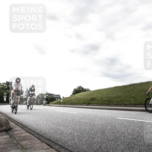 21.06.2026 - 29. Vierlanden-Triathlon H.Heesch http://msf.ph/oto/9903322 21.06.2026 10:07:53 Radfahren 50, 104, 167, 220, 231, 320 meine-sportfotos.de