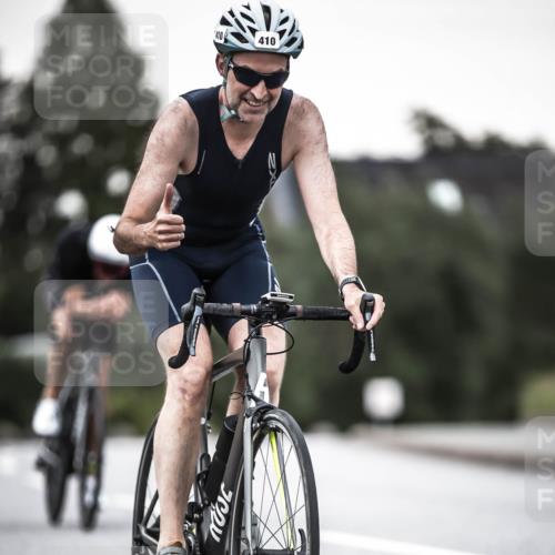 21.06.2026 - 29. Vierlanden-Triathlon H.Heesch http://msf.ph/oto/9903346 21.06.2026 10:15:57 Radfahren 132, 212, 410 meine-sportfotos.de