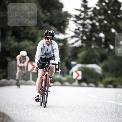 21.06.2026 - 29. Vierlanden-Triathlon H.Heesch http://msf.ph/oto/9903356 21.06.2026 10:12:02 Radfahren 115, 160, 205, 248 meine-sportfotos.de
