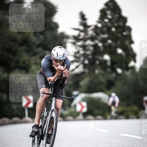 21.06.2026 - 29. Vierlanden-Triathlon H.Heesch http://msf.ph/oto/9903369 21.06.2026 10:16:06 Radfahren 30, 50, 132, 443 meine-sportfotos.de