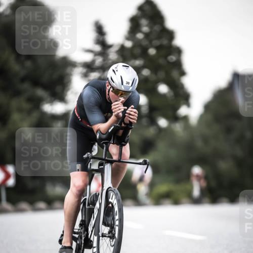 21.06.2026 - 29. Vierlanden-Triathlon H.Heesch http://msf.ph/oto/9903371 21.06.2026 10:16:06 Radfahren 30, 50, 132, 443 meine-sportfotos.de