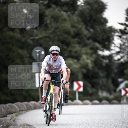 21.06.2026 - 29. Vierlanden-Triathlon H.Heesch http://msf.ph/oto/9903406 21.06.2026 10:16:11 Radfahren 50, 167, 443 meine-sportfotos.de