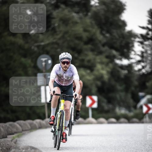 21.06.2026 - 29. Vierlanden-Triathlon H.Heesch http://msf.ph/oto/9903407 21.06.2026 10:16:11 Radfahren 50, 167, 443 meine-sportfotos.de