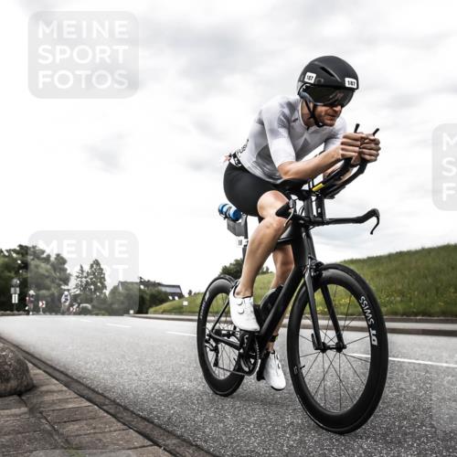 21.06.2026 - 29. Vierlanden-Triathlon H.Heesch http://msf.ph/oto/9903420 21.06.2026 10:09:19 Radfahren 25, 153, 187 meine-sportfotos.de