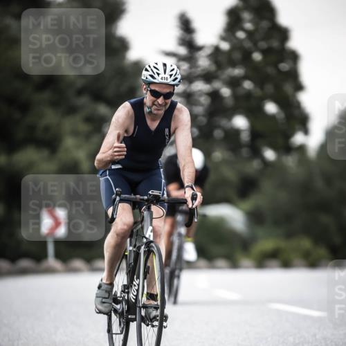 21.06.2026 - 29. Vierlanden-Triathlon H.Heesch http://msf.ph/oto/9903445 21.06.2026 10:15:56 Radfahren 132, 212, 410 meine-sportfotos.de