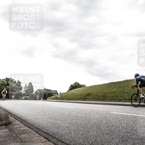 21.06.2026 - 29. Vierlanden-Triathlon H.Heesch http://msf.ph/oto/9903493 21.06.2026 10:10:53 Radfahren 242, 281, 283 meine-sportfotos.de