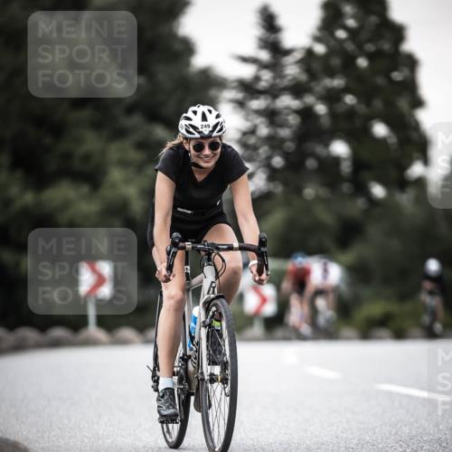21.06.2026 - 29. Vierlanden-Triathlon H.Heesch http://msf.ph/oto/9903495 21.06.2026 10:16:26 Radfahren 83, 249, 392, 409, 468, 473 meine-sportfotos.de