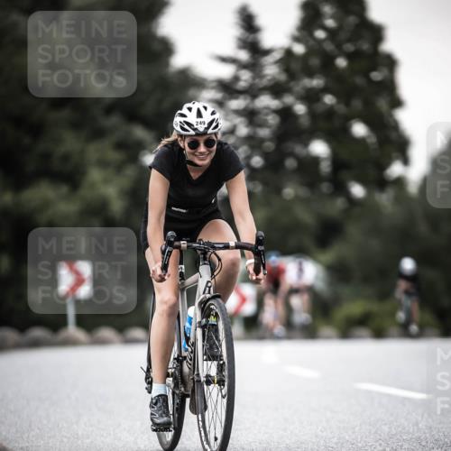 21.06.2026 - 29. Vierlanden-Triathlon H.Heesch http://msf.ph/oto/9903498 21.06.2026 10:16:26 Radfahren 83, 249, 392, 409, 468, 473 meine-sportfotos.de