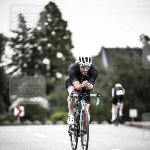 21.06.2026 - 29. Vierlanden-Triathlon H.Heesch http://msf.ph/oto/9903515 21.06.2026 10:16:31 Radfahren 83, 249, 392, 409, 417 meine-sportfotos.de