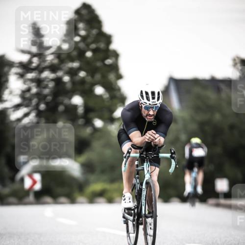 21.06.2026 - 29. Vierlanden-Triathlon H.Heesch http://msf.ph/oto/9903518 21.06.2026 10:16:31 Radfahren 83, 249, 392, 409, 417 meine-sportfotos.de